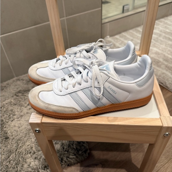 Adidas Sambas Light Blue Stripes - Picture 2 of 5